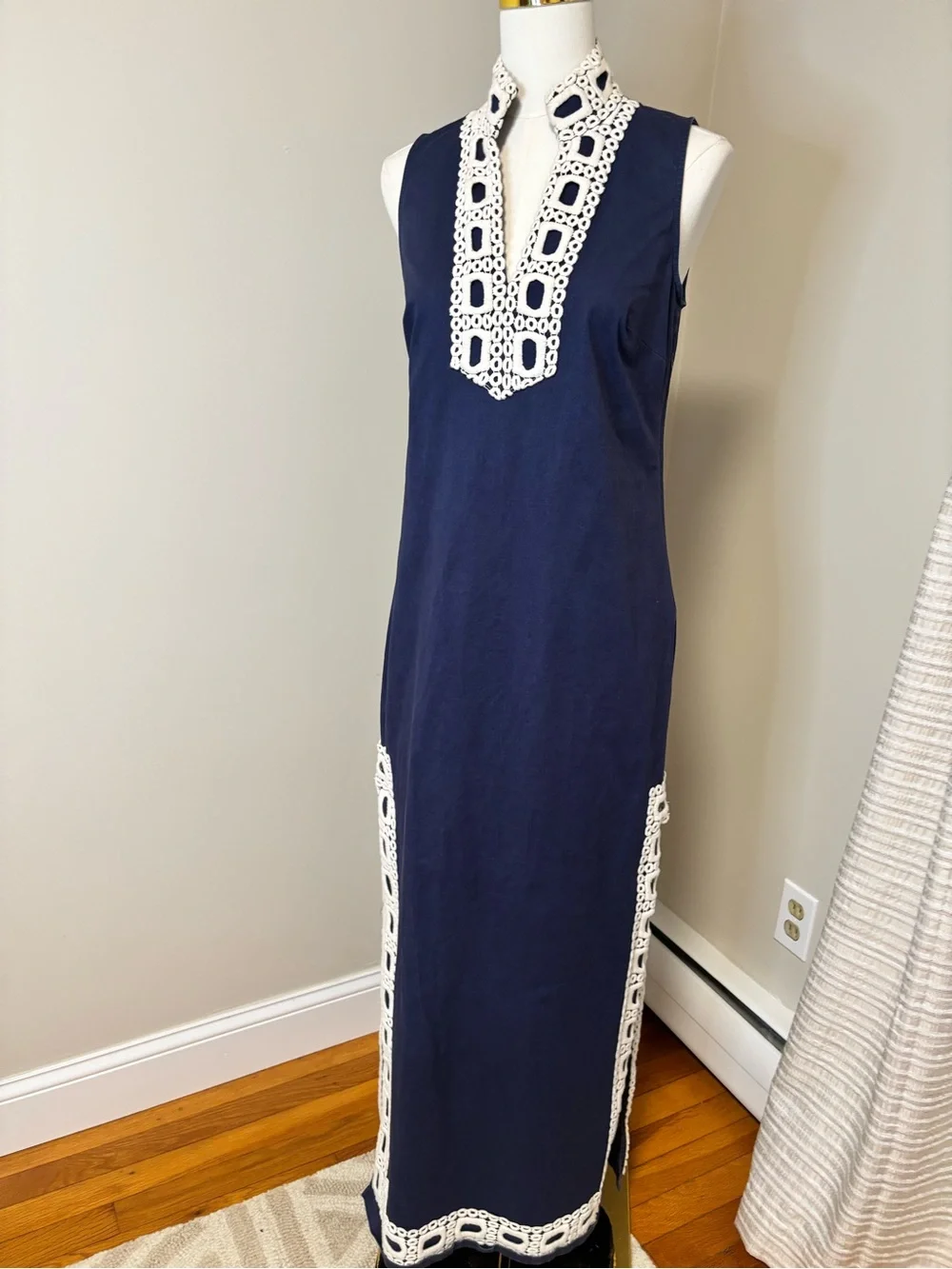 Sail to Sable Navy Maxi Dress White Crochet Trim Sleeveless Resort Dress Small - Picture 4 of 9